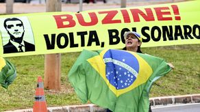 El expresidente de Brasil, Jair Bolsonaro, agotó este martes los recursos contra su condena a 27 años de cárcel por intentar un golpe de Estado en 2022 y deberá cumplir la pena, informó la corte suprema.