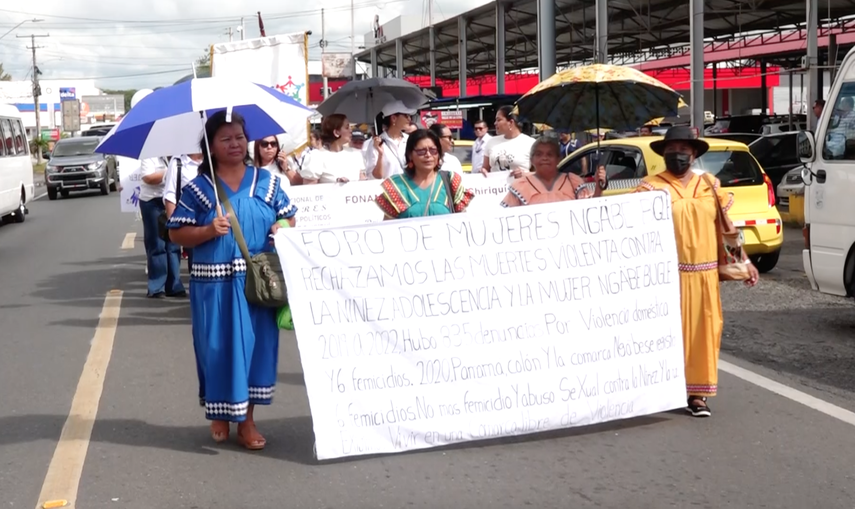 Chiriquí: Marchan contra femicidios en comarca Ngöbe Buglé