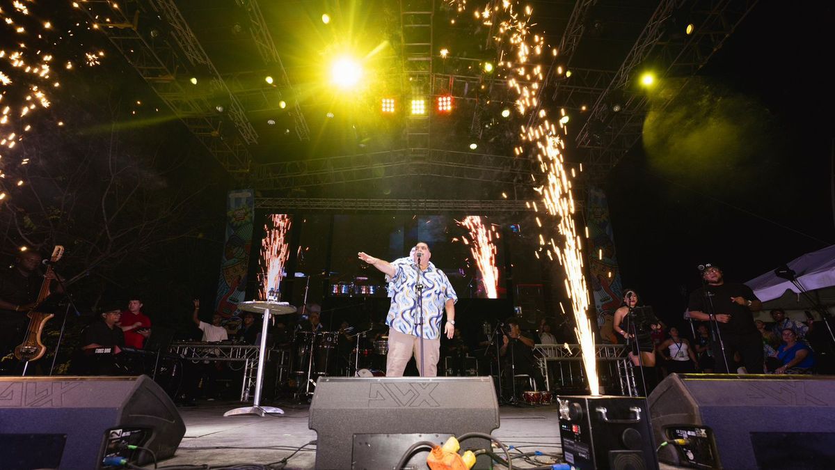 La presentación de Maelo Ruiz en el Festival Carnavalístico. La presentación de Maelo Ruiz en el Festival Carnavalístico.