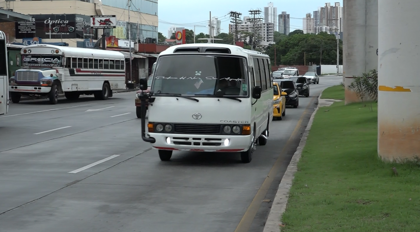 Laurentino Cortizo firma decreto para baja de combustible