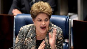 Rousseff insiste en que si es destituida deberá haber elecciones