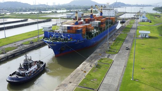 Canal de Panamá espera ingresos récord de $5.623 millones en año fiscal 2024-2025