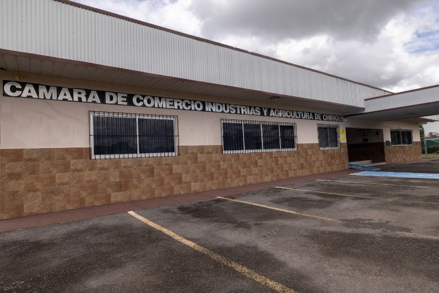 Cámara de Comercio se pronuncia sobre partidos políticos