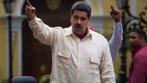 Arrancó revisión de firmas por referendo revocatorio contra Maduro
