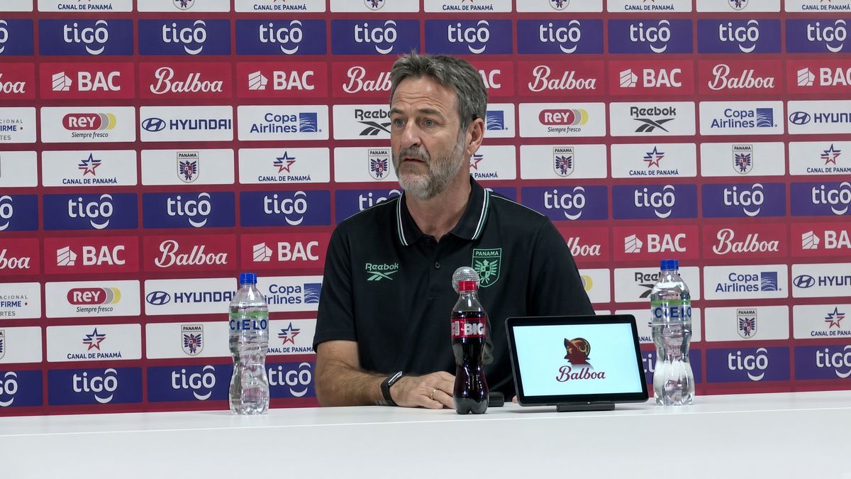 Christiansen apuesta por nuevos delanteros sin olvidar a Fajardo y Carrasquilla Christiansen apuesta por nuevos delanteros sin olvidar a Fajardo y Carrasquilla