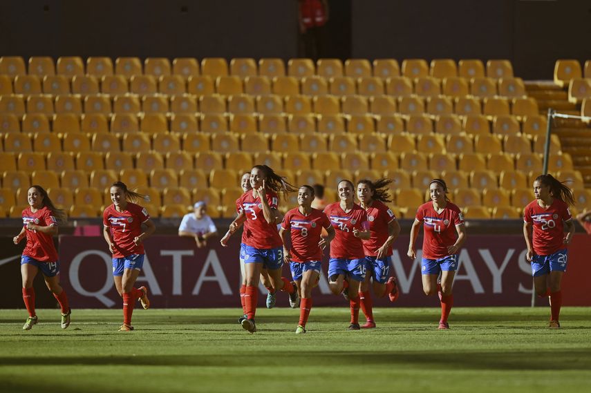 Costa Rica y Canadá consiguen boletos al Mundial femenino