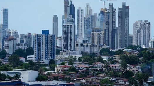 BID apunta a fomentar la inversión en Latinoamérica en 2022