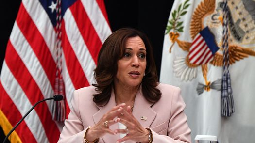 Kamala Harris, de nuevo a la sombra de Joe Biden