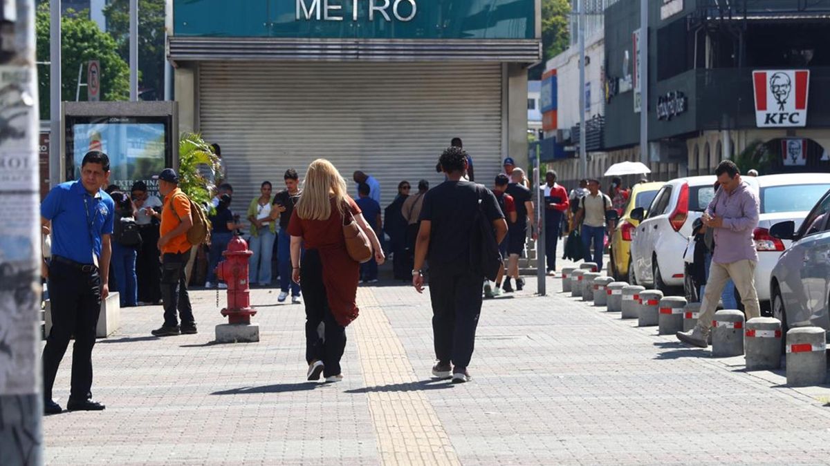 Metro de Panamá mantiene suspendidas las Líneas 1 y 2 ante nuevas réplicas Metro de Panamá mantiene suspendidas las Líneas 1 y 2 ante nuevas réplicas