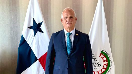 Pedro González, asume como rector encargado de la Unachi tras reunión del CGU Pedro González, asume como rector encargado de la Unachi tras reunión del CGU