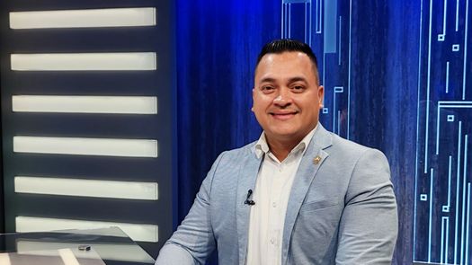 Rubén Campos defiende fallo que modifica elección de diputados del Parlacén