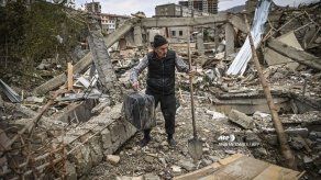 Los bombardeos en Nagorno Karabaj socavan las esperanzas de tregua