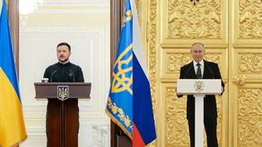 El canciller de Ucrania afirmó el martes que no hay pruebas plausibles del supuesto ataque de Kiev contra una residencia de Vladimir Putin, por el que el Kremlin prometió endurecer su postura en las negociaciones para terminar la guerra.