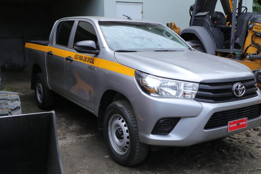 Le correspondió recibirlo a la Dra. Claudina Roca, directora médica del Centro de Salud de Pocrí y el Dr. Ayvar Hernández director regional de Salud en la provincia de Los Santos.