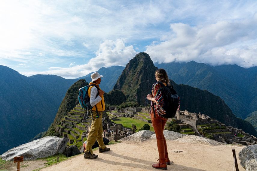 Perú reabre al turismo Camino Inca a Machu Picchu tras mantenimiento