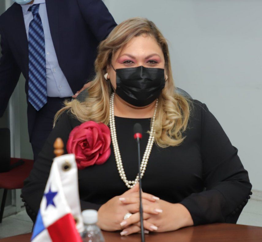 La directora del Inamu dio a conocer que en Panamá solo existen 3 de este tipos de albergues para la protección de la mujer.