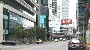 Clientes con ingresos afectados mantienen saldo de US$3 mil millones con los bancos