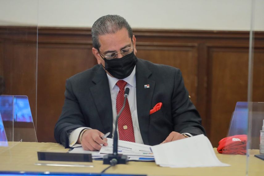 El informe, a cargo del titular del Miviot, Rogelio Paredes, señala que la Torre de Control de esa entidad da seguimiento con reuniones semanales a los proyectos.