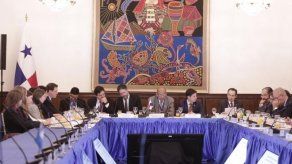 Reiteran compromiso de transparencia del sistema bancario panameño