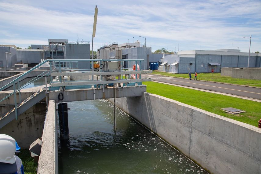 Aguas residuales tratadas serán utilizadas para riego de áreas verdes y limpieza de vías