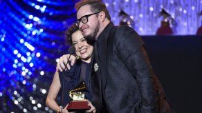 Sin Bandera se prepara para celebrar los Latin Grammy