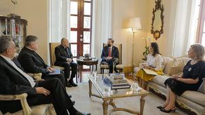 Presidente Cortizo recibió la visita del Secretario de Estado auxiliar del Vaticano