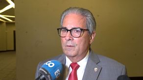 Titular del Minsa plantea regular el ingreso de estudiantes a las facultades de medicina