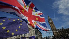 Pandemia lleva el endeudamiento del Estado británico a un récord