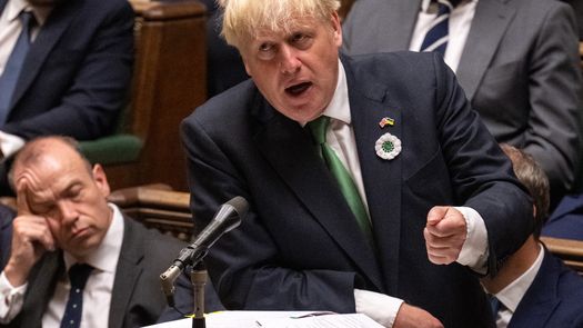 El debate contra Boris Johnson tiene lugar el día en que el exlíder conservador cumple 59 años y podría desembocar en una sanción disciplinaria