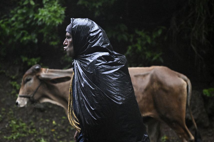 Intensas lluvias dejan 13 muertos en Centroamérica