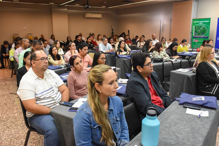 La Cámara Panameña de la Construcción (Capac) llevó a cabo su Foro Anual de Ambiente titulado La Cámara Panameña de la Construcción (Capac) llevó a cabo su Foro Anual de Ambiente titulado