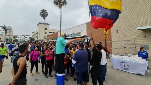 EEUU se prepara para un aumento inminente de migrantes en la frontera con México