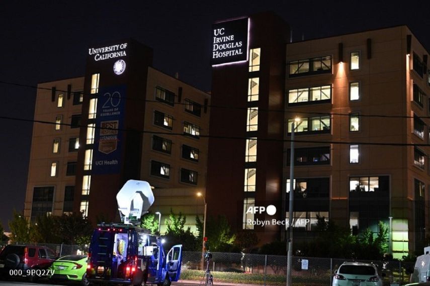 El equipo de Bill Clinton subrayó que el exmandatario "está increíblemente agradecido con los doctores, enfermeras, y con todo el personal médico que le ofrece excelentes cuidados".