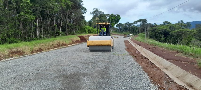 MOP reporta avance del 31% en la carretera Corredor del Caribe en Colón MOP reporta avance del 31% en la carretera Corredor del Caribe en Colón