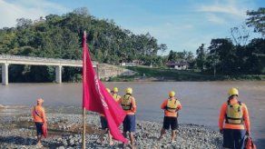 Sinaproc colona banderas rojas en las playas y ríos de Panamá