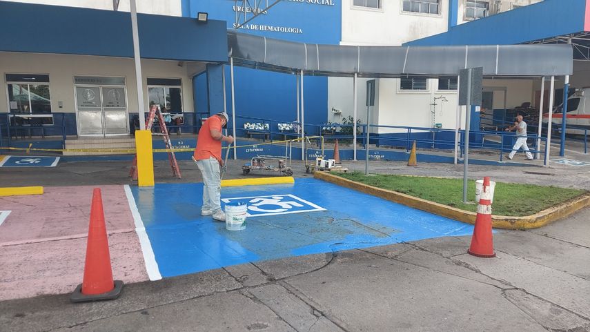 Gracias a una amplia reestructuración y remodelación, el Complejo Hospitalario “Dr. Arnulfo Arias Madrid” de la Caja de Seguro Social (CSS) ha mejorado notablemente la calidad de atención a sus pacientes. Gracias a una amplia reestructuración y remodelación, el Complejo Hospitalario “Dr. Arnulfo Arias Madrid” de la Caja de Seguro Social (CSS) ha mejorado notablemente la calidad de atención a sus pacientes.