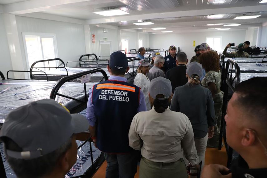 Los derechos de las personas migrantes que lleguen a territorio panameño serán garantizados por la Defensoría del Pueblo, aseguró Eduardo Leblanc González, durante la inauguración de la estación temporal de recepción de migrantes recientemente en la provincia de Darién.