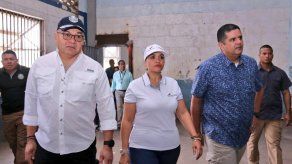 Ministros de Gobierno y Seguridad coordinan acciones para cárcel de Colón