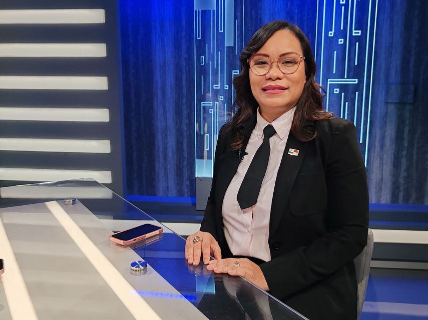 Diputada Patsy Lee propone patronato para solucionar crisis en Hospital Nicolás A. Solano