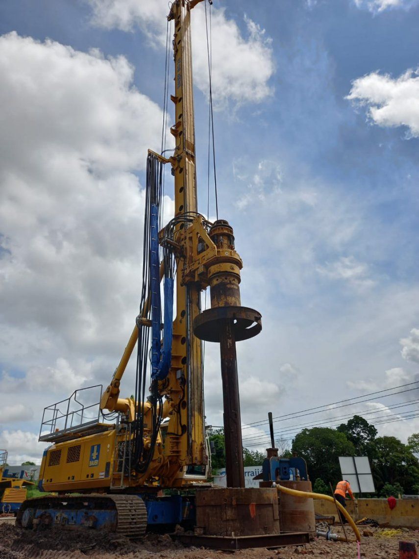 Empieza prueba de carga de pilotes de la Línea 3 del Metro