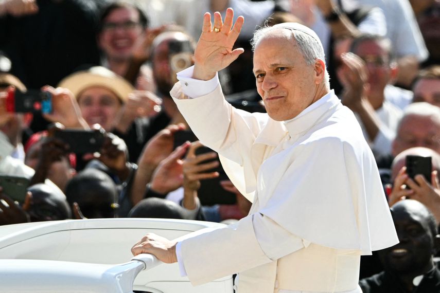 León XIV inicia su pontificado con una crítica al paradigma económico León XIV inicia su pontificado con una crítica al paradigma económico