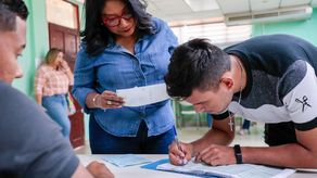 IFARHU anuncia centros para recepción de documentos de becas este viernes