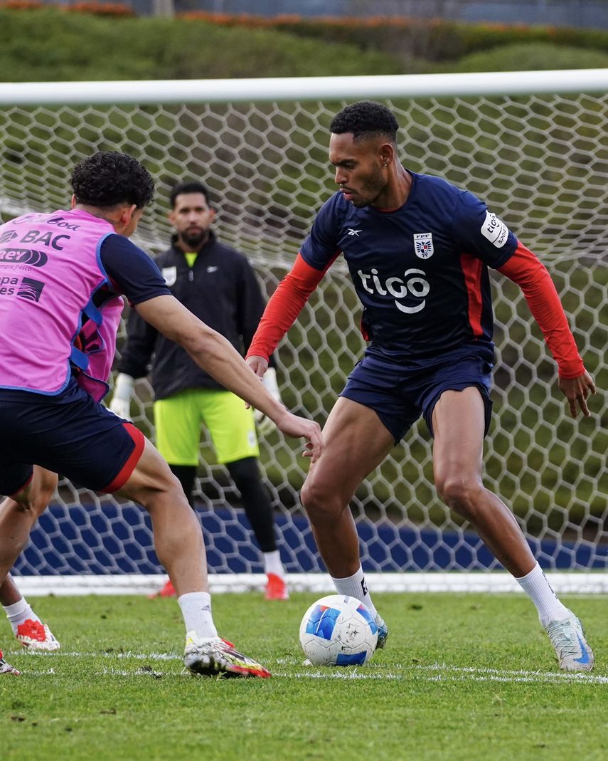 En su primer duelo oficial bajo el mando de Mauricio Pochettino, Estados Unidos (EEUU) enfrenta el jueves a Panamá en las semifinales de la Liga de Naciones de la Concacaf, un torneo que ha dominado desde sus inicios. En su primer duelo oficial bajo el mando de Mauricio Pochettino, Estados Unidos (EEUU) enfrenta el jueves a Panamá en las semifinales de la Liga de Naciones de la Concacaf, un torneo que ha dominado desde sus inicios.