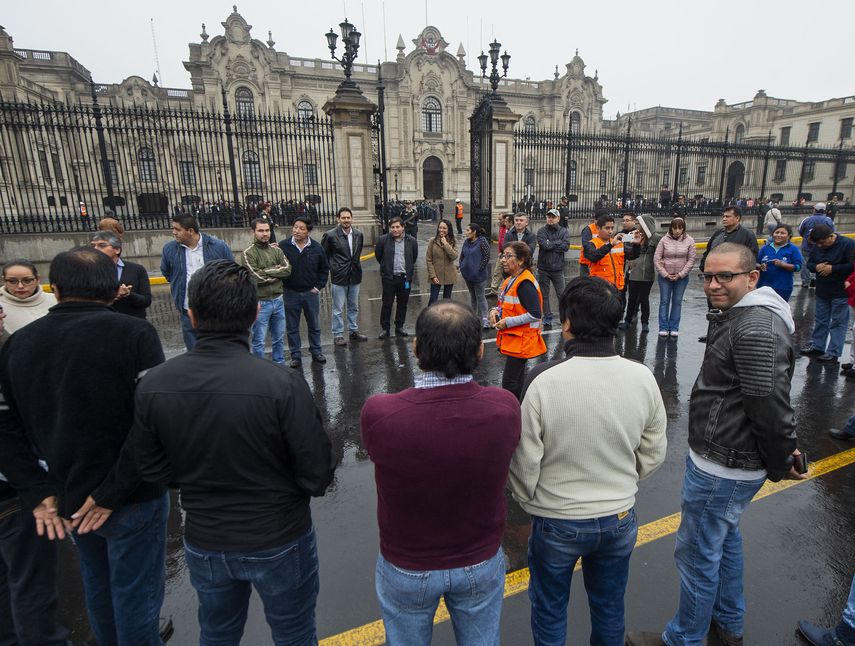 Un fuerte sismo de 6,1 grados de magnitud sacudió este jueves la región de Piura, al norte de Perú, y una vasta zona aledaña, causando temor entre la población, pero sin reporte inmediato de víctimas ni daños.