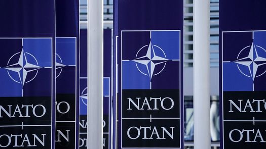 Finlandia y Suecia se acercan a la OTAN, y Rusia anuncia rendición de casi mil soldados ucranianos