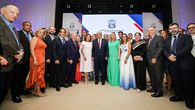 El presidente de la República, José Raúl Mulino, afirmó este jueves que, gracias a la visita de Estado realizada a Grecia y a todas las reuniones sostenidas con diversos sectores del área marítima, “el país recuperó la confianza del principal usuario europeo de bandera panameña”. El presidente de la República, José Raúl Mulino, afirmó este jueves que, gracias a la visita de Estado realizada a Grecia y a todas las reuniones sostenidas con diversos sectores del área marítima, “el país recuperó la confianza del principal usuario europeo de bandera panameña”.
