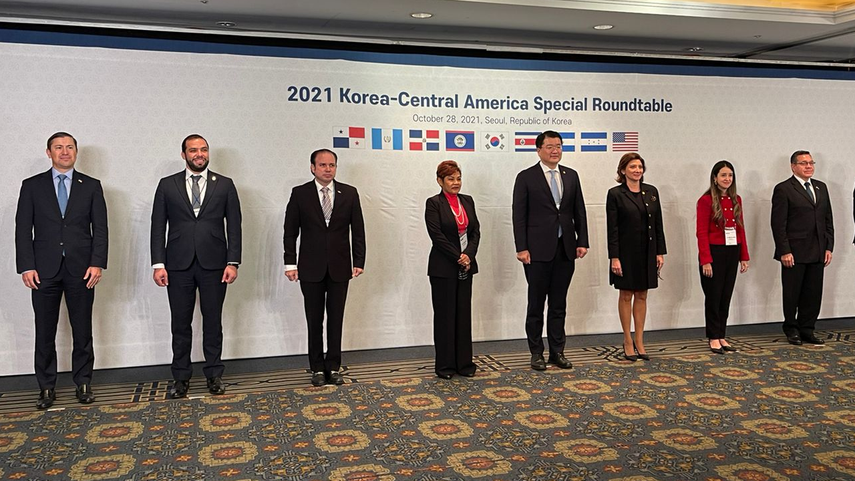 Panamá impulsa relaciones comerciales con República de Corea