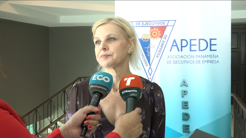 Empresarios aplauden visita del presidente Mulino a Francia