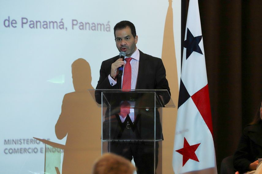 RedVuce 2023, uno de los principales encuentros de las ventanillas únicas de nuestra región y del mundo, fue inaugurado en Panamá, con la participación de expertos internacionales y responsables de las Vuces en América Latina y el Caribe. RedVuce 2023, uno de los principales encuentros de las ventanillas únicas de nuestra región y del mundo, fue inaugurado en Panamá, con la participación de expertos internacionales y responsables de las Vuces en América Latina y el Caribe.