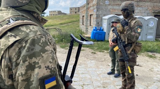 Ucrania reivindica pequeños avances en el frente sur donde esperan dar un empujó a la contraofensiva
